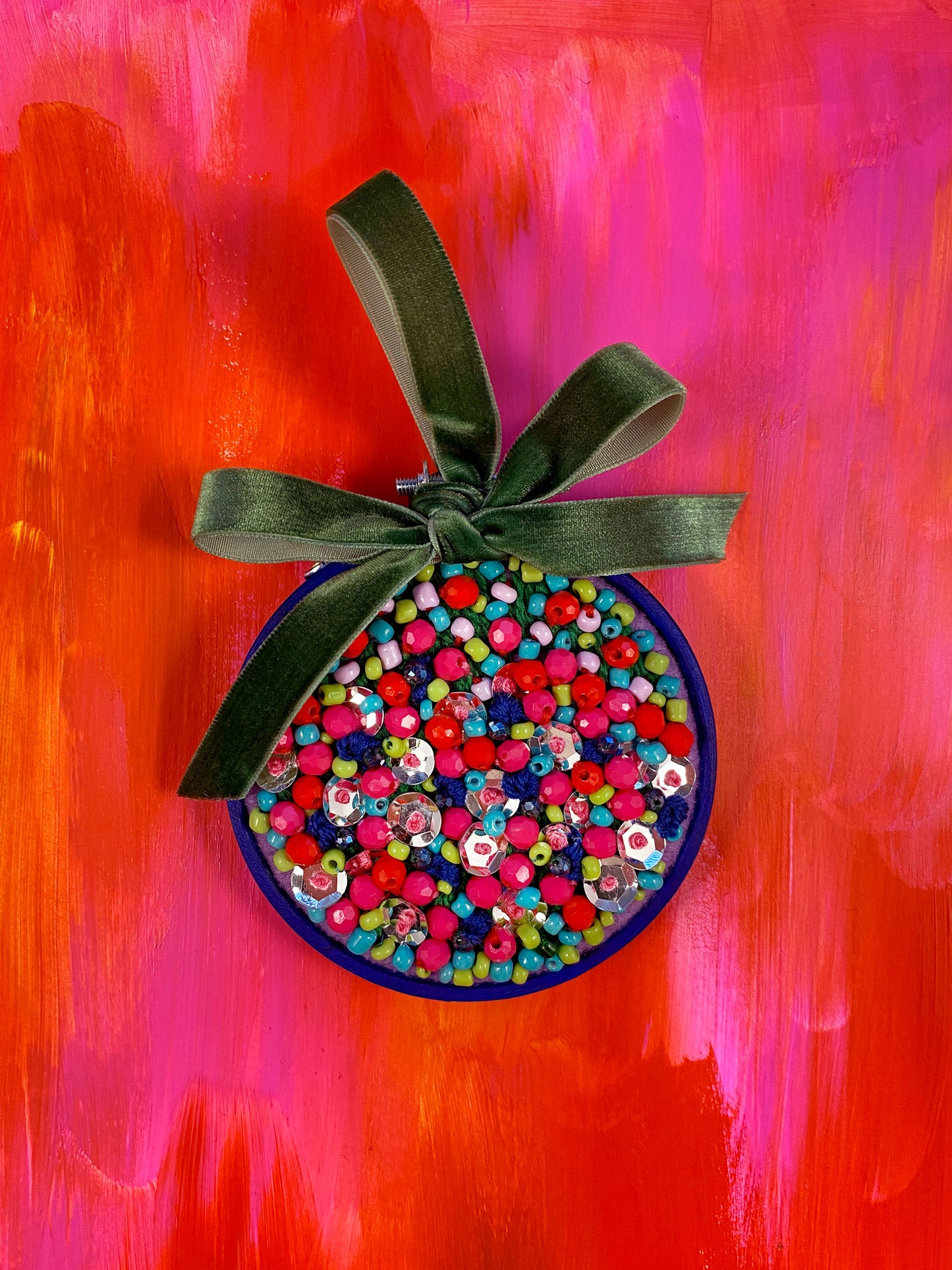 Wondermakers Holiday Hoop No. 333