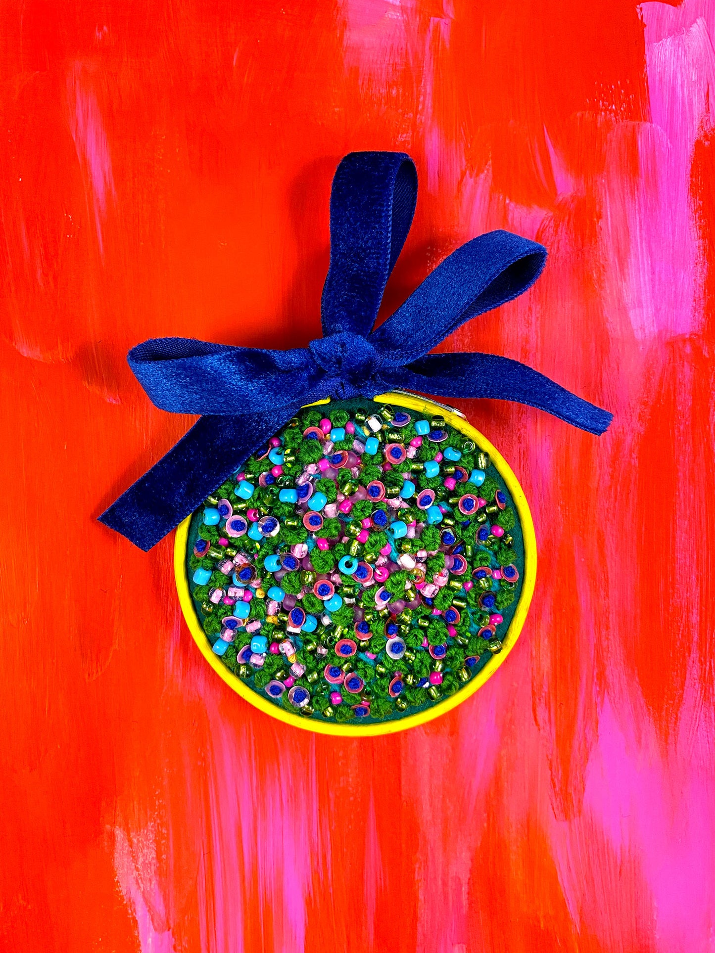 Wondermakers Holiday Hoop No. 350