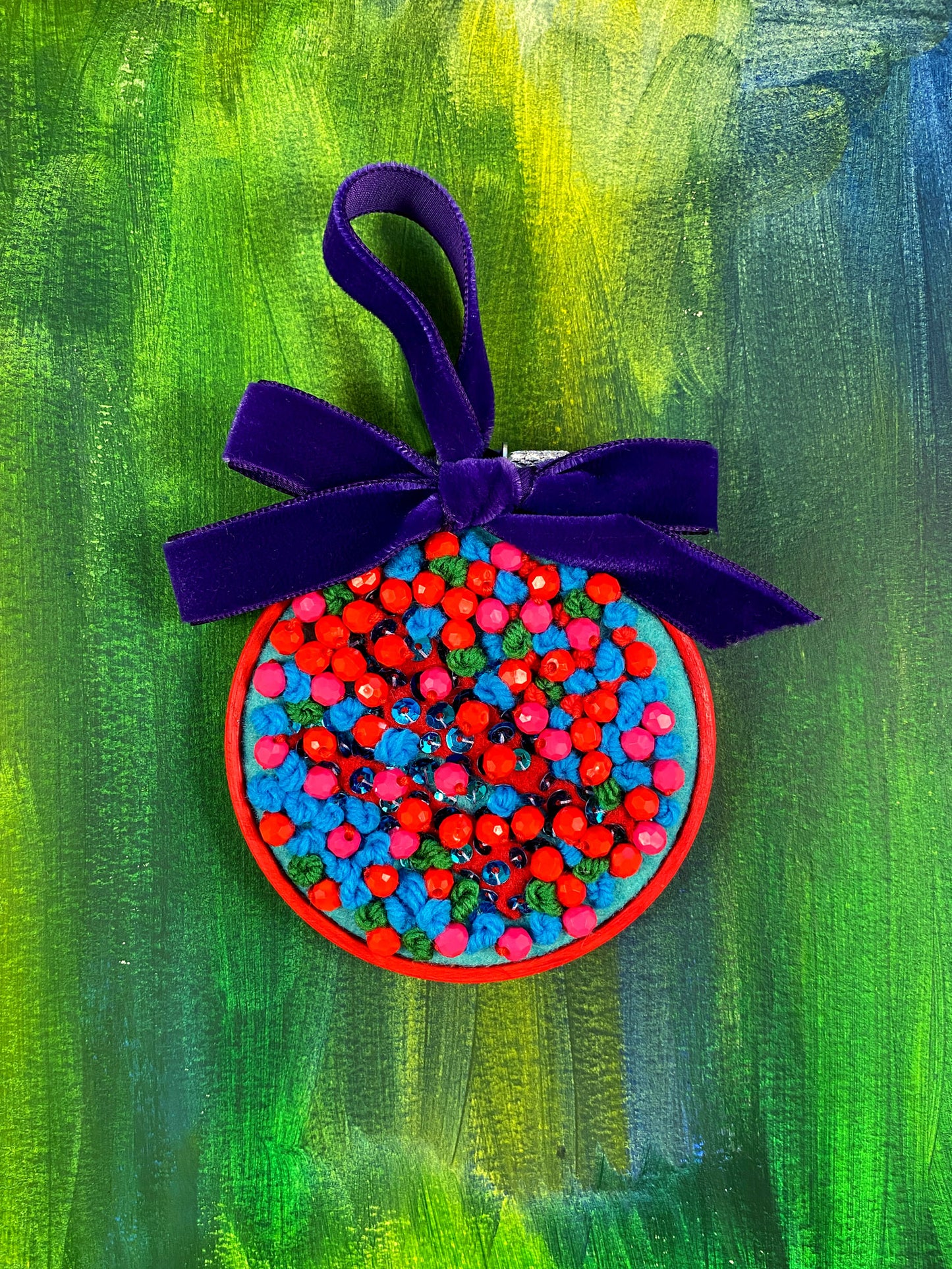 Wondermakers Holiday Hoop No. 357