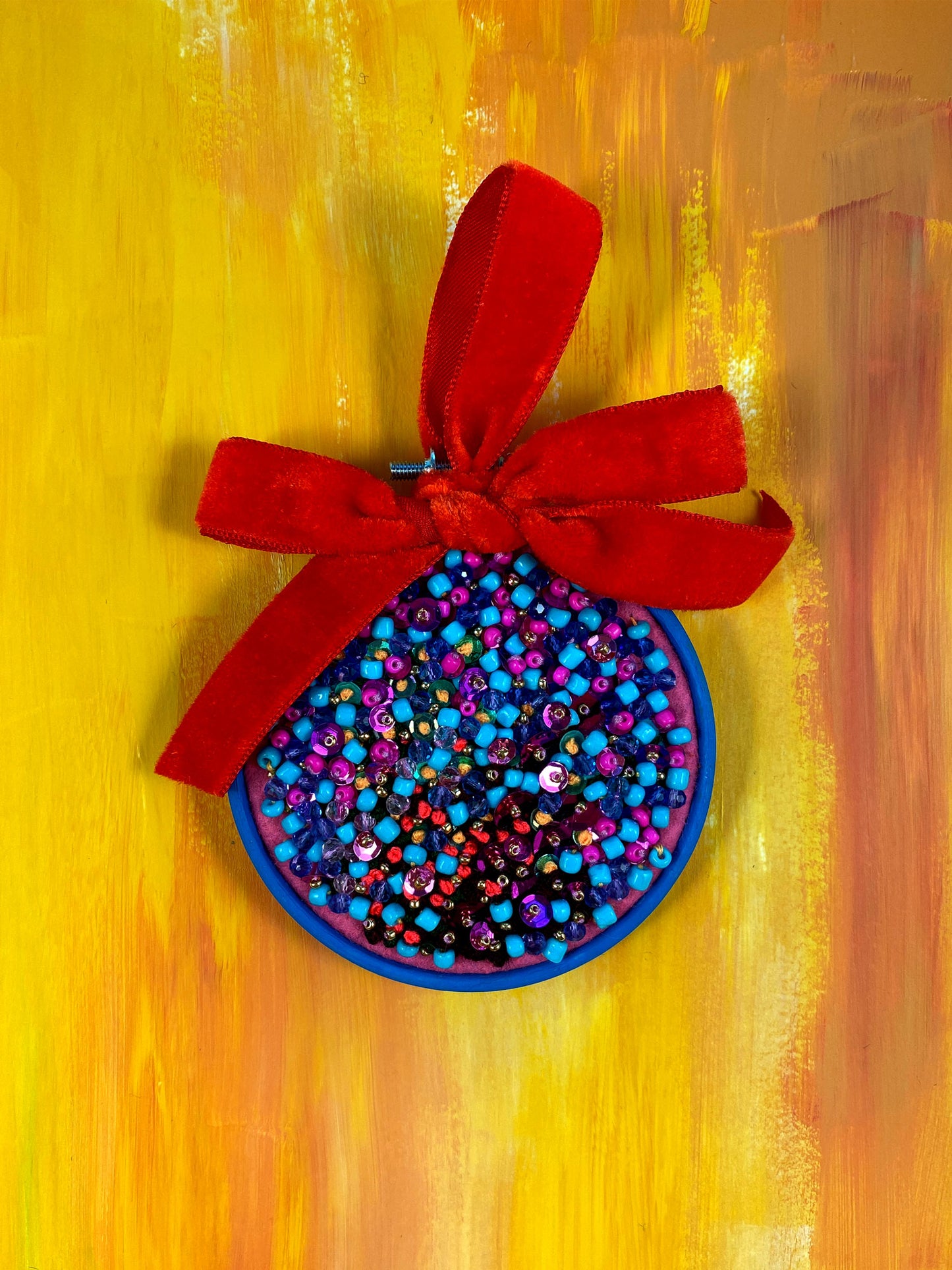 Wondermakers Holiday Hoop No. 323