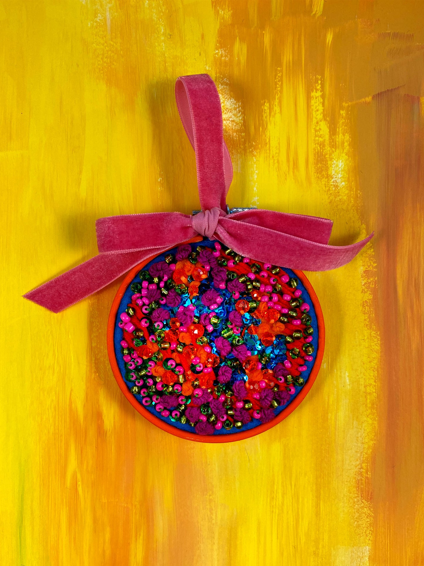 Wondermakers Holiday Hoop No. 326