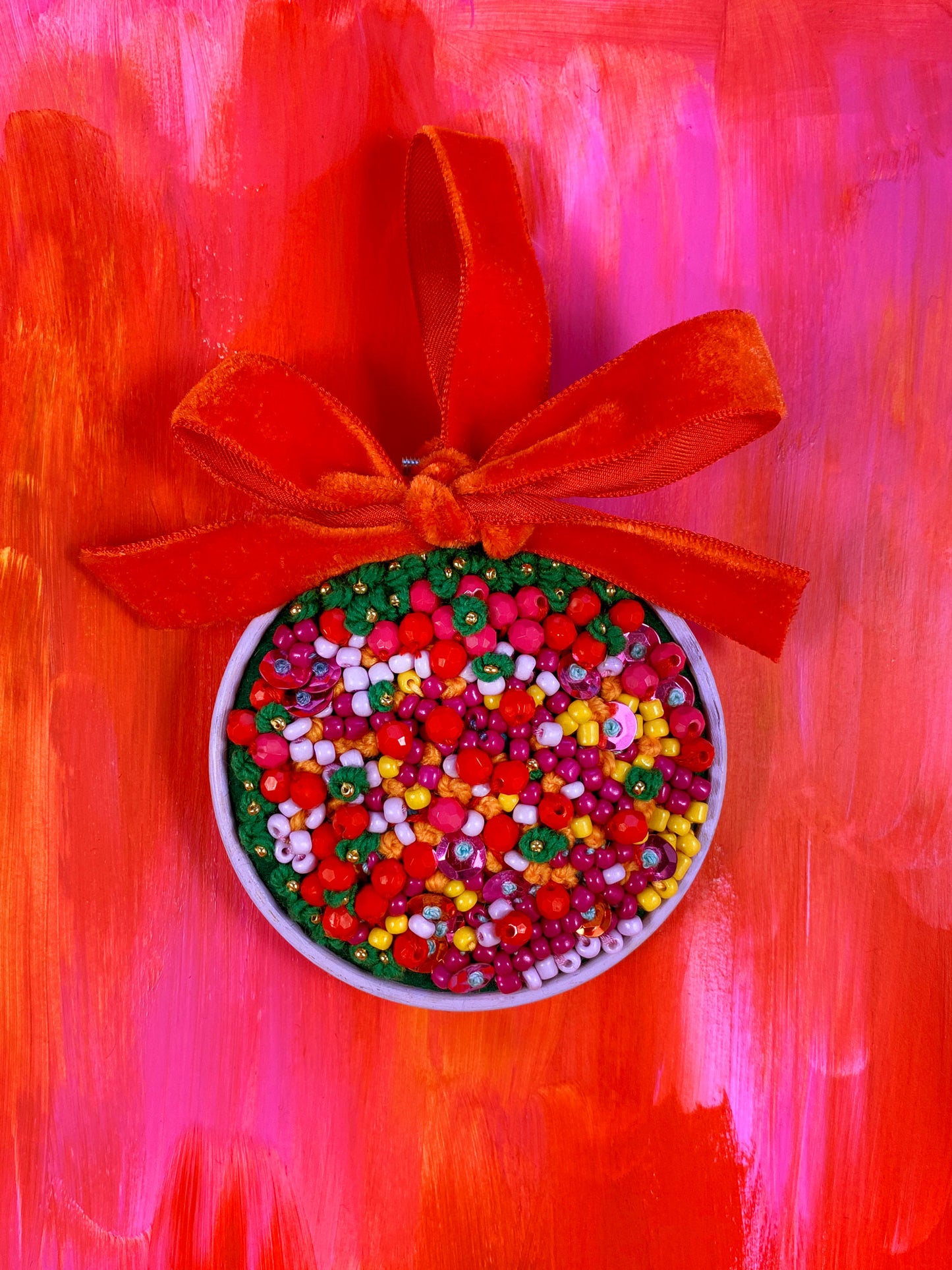 Wondermakers Holiday Hoop No. 330