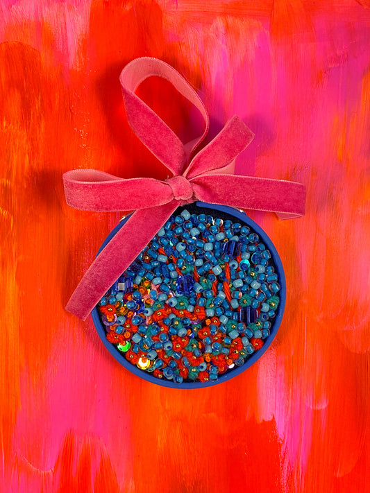 Wondermakers Holiday Hoop No. 331