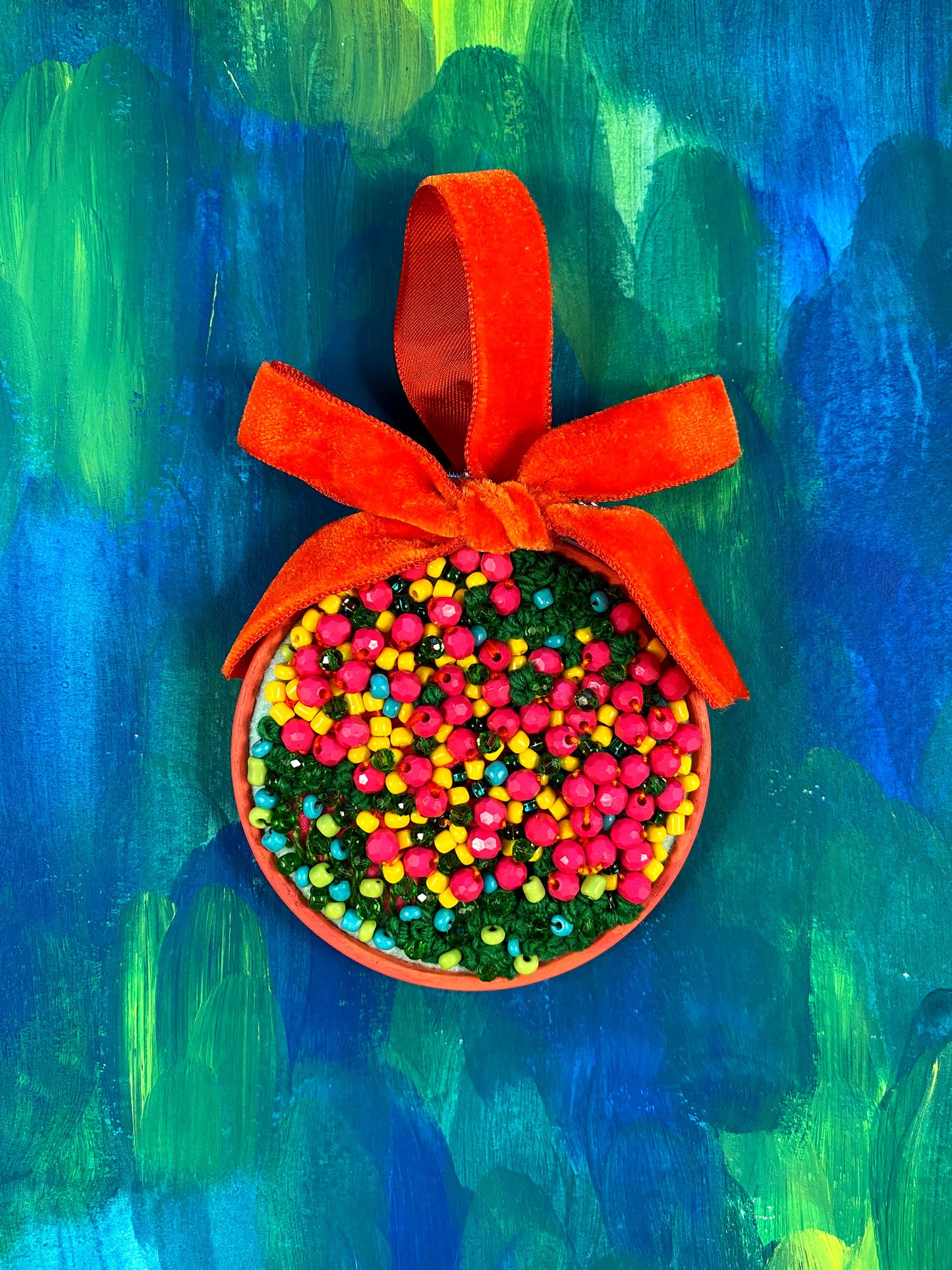 Wondermakers Holiday Hoop No. 335