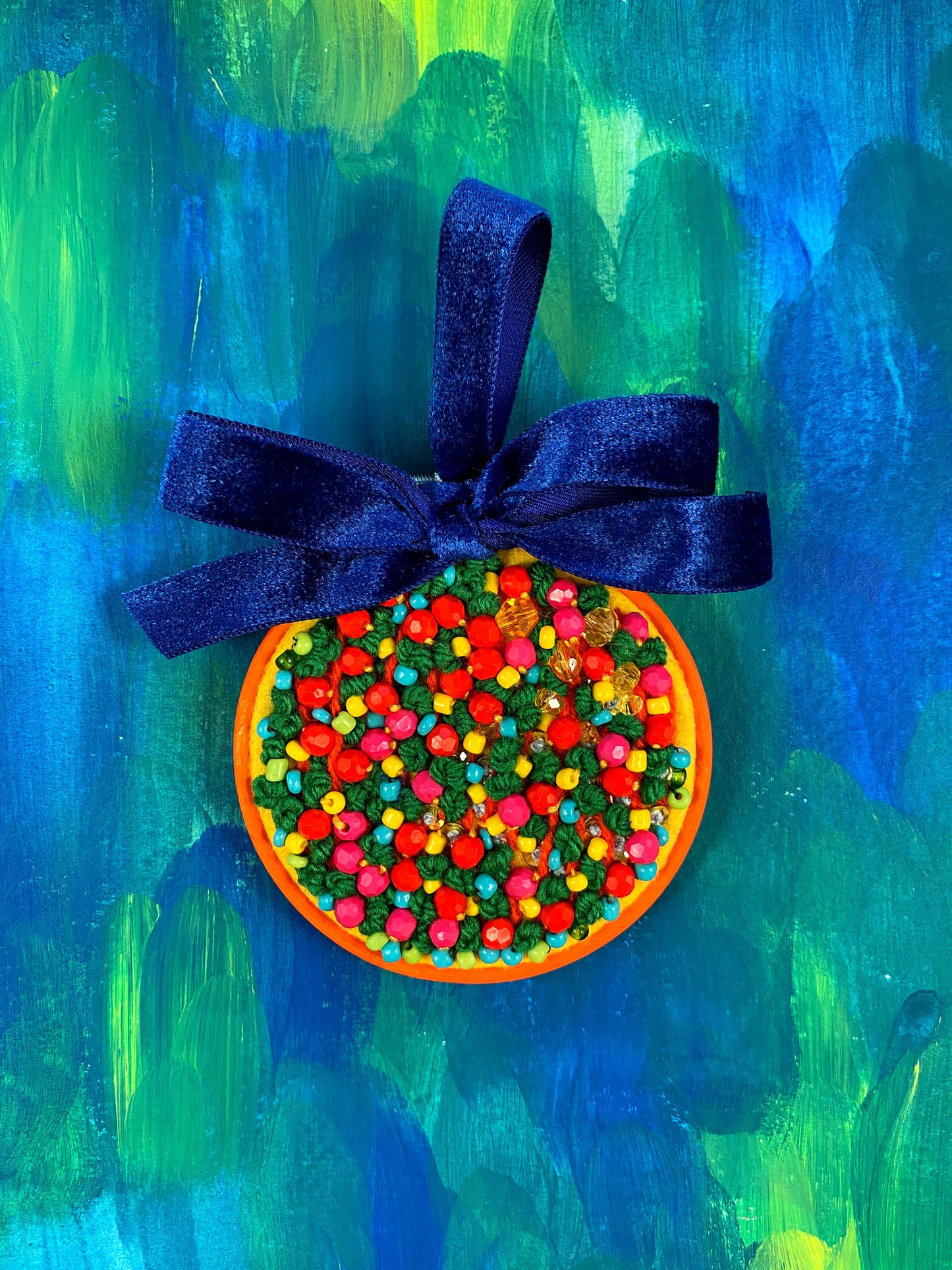 Wondermakers Holiday Hoop No. 336