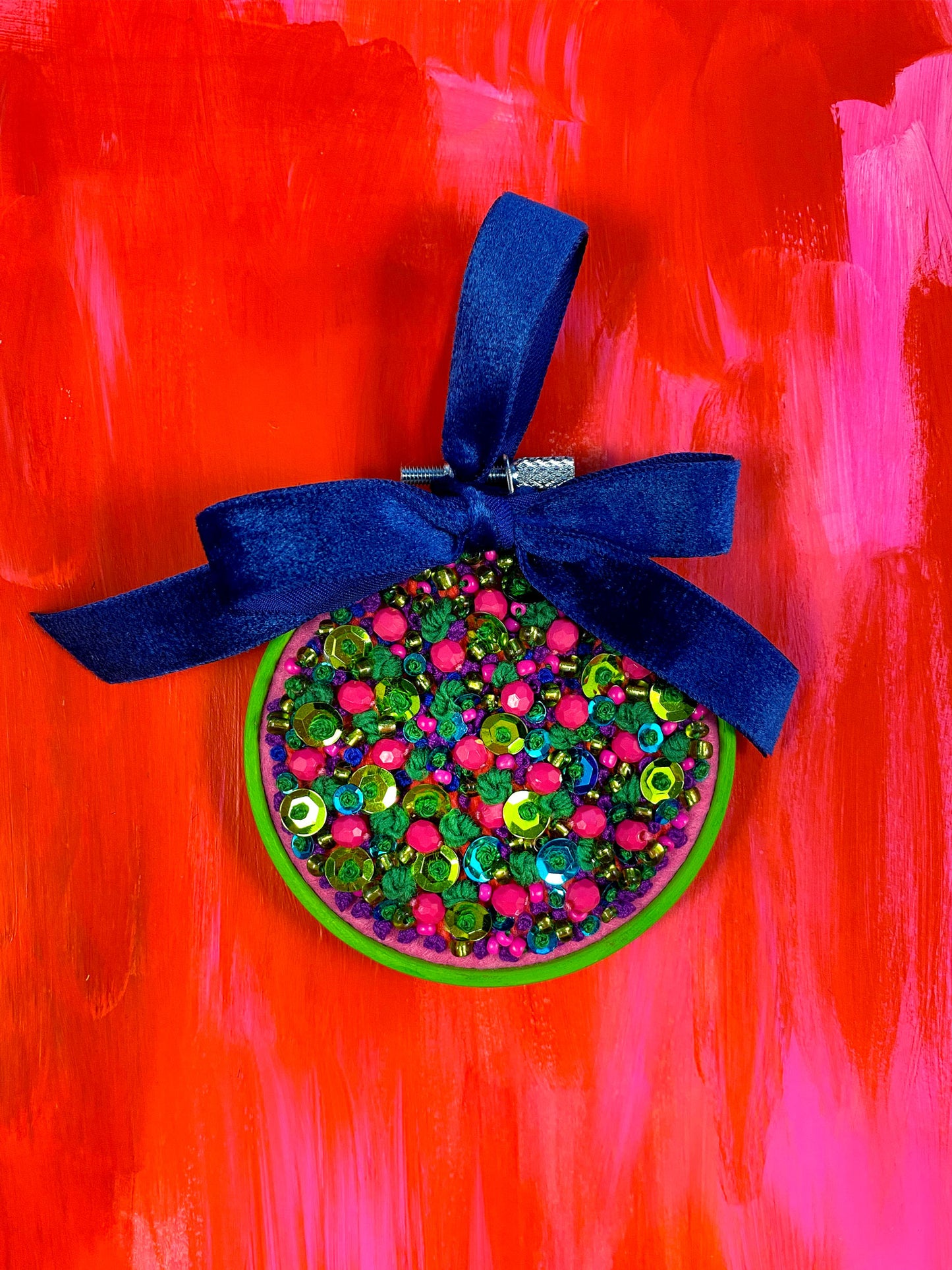 Wondermakers Holiday Hoop No. 344