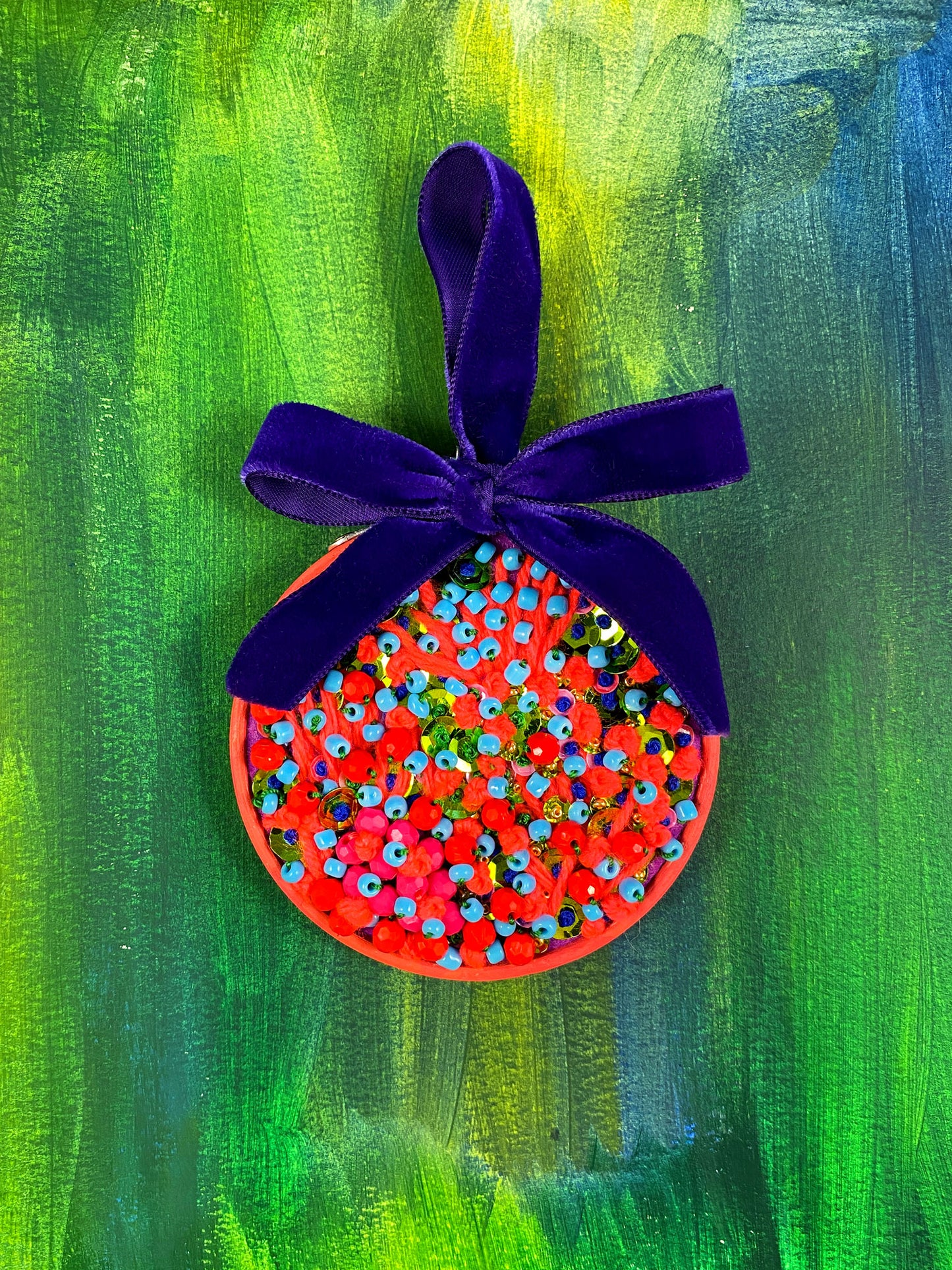 Wondermakers Holiday Hoop No. 358